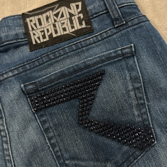 Rock & Republic Vintage Jeans - Picture 6 of 15